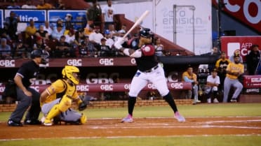 Deyvison De Los Santos' solo home run