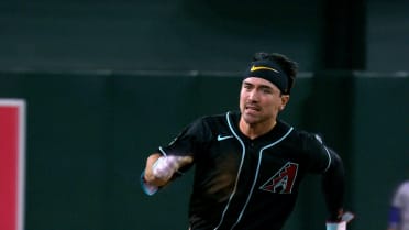 Segundo triple productor del juego de Corbin Carroll 