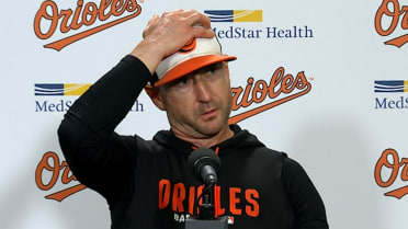 Craig Albernaz on offense, aggressive baserunning