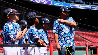 Sox Shorts: The Flyin' Hawaiians