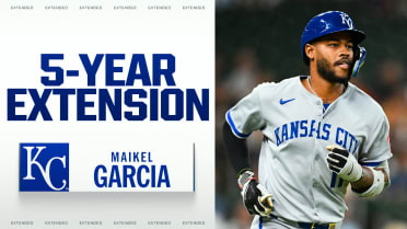 Maikel Garcia inks extension, Royals outlook