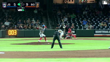 Theo Gillen triples (1) on a fly ball to right fielder Joel Dragoo. Ryan McCoy scores.