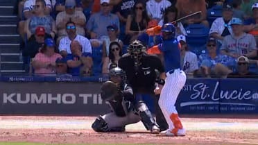 Vidal Bruján's RBI single