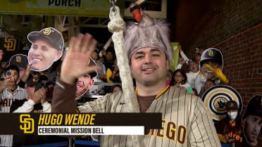 10/15/22 (NLDS G4): Bell Ringer