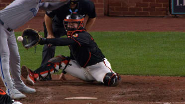 Vinnie Pasquantino not hit by pitch after review