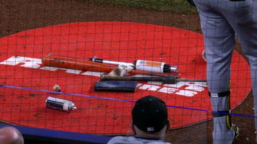 Leiter tropieza en el círculo de espera