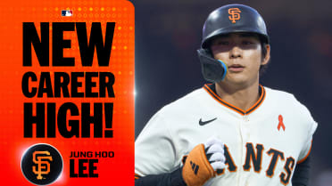 Jung Hoo Lee's solo home run (9)