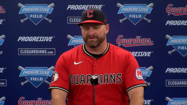 Stephen Vogt breaks down the Guardians' 11-2 win