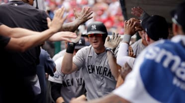 Analyzing DJ LeMahieu's career-high game and more