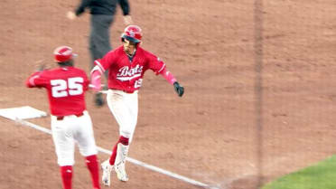 Edwin Arroyo's four-hit, four-RBI performance