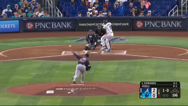 Xavier Edwards' solo home run (6)