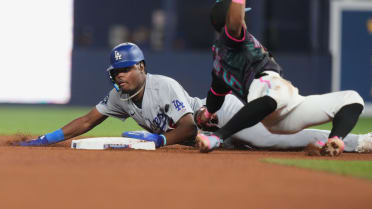 Josue De Paula caught stealing after review