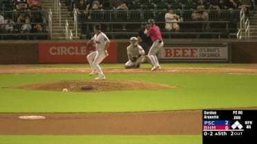 Aiva Arquette collects his first two Double-A hits