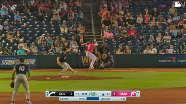 Trenton Denholm Ball to Brett Squires