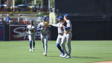  A.J. Ewing's excellent running catch