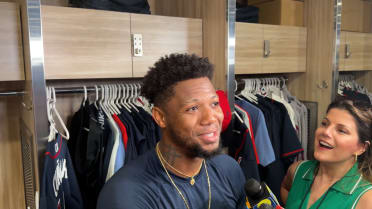 Ronald Acuña Jr. recaps Super Bowl experience, more