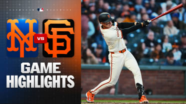 Daniel Susac records three hits in the Giants' win