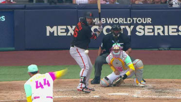 Brandon Crawford's solo homer (4)