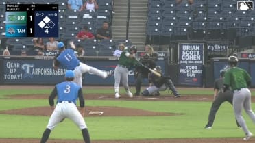 Jirvin Morillo singles on a line drive to right fielder Diego Castellanos. Ichiro Cano scores. Adolfo Sanchez to 3rd.