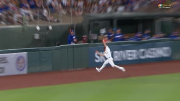 Colby Thomas' gorgeous leaping grab