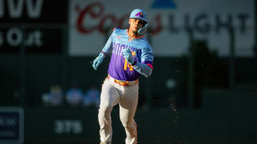 Ezequiel Tovar's two-run homer (3)