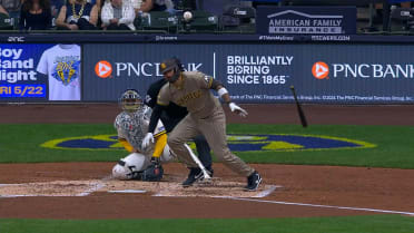 Nick Castellanos' two-run single
