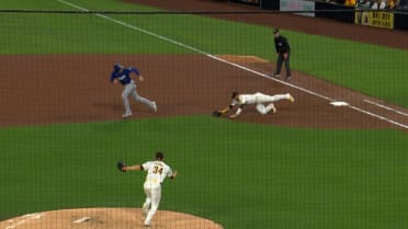 Gavin Sheets hace una gran jugada