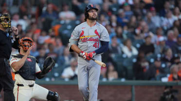 Jonrón de Alec Burleson hacia el McCovey Cove