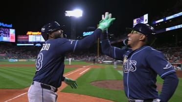 Junior Caminero's two-run home run (10)
