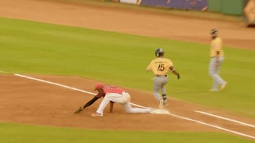 Alberto Rodríguez anota por un error