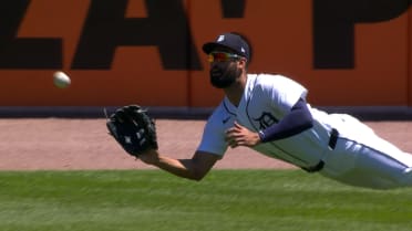 Riley Greene's athletic diving catch