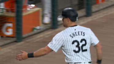 White Sox rally for four runs in the 9th inning