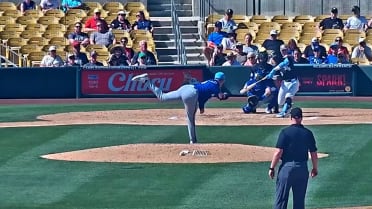 Luisangel Acuña's RBI single