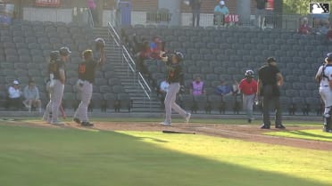Jesus Lopez extends the lead with a three-run homer