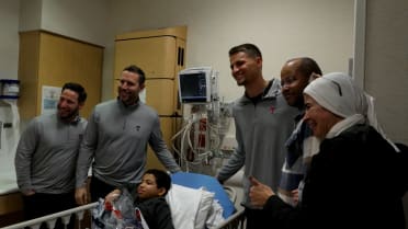Rangers visit Medical City Children's Hospital