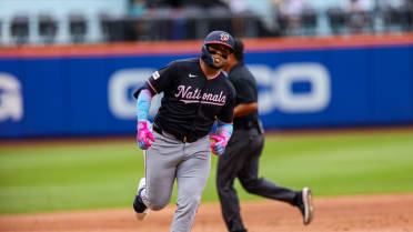 Abimelec Ortiz's solo homer (5)