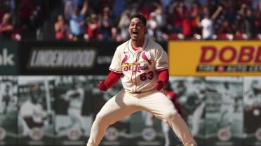 Yohel Pozo's walk-off single