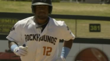 Leo De Vries' solo home run 