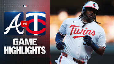 Josh Bell lifts two-run homer in Twins' win