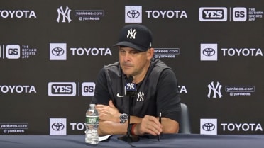 Aaron Boone expone detalles de la derrota