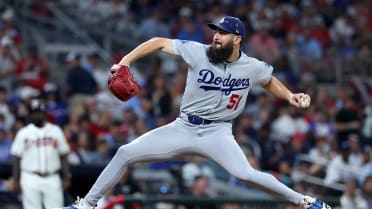 Alex Vesia escapes 5th-inning jam