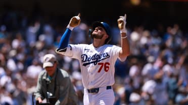 Alex Freeland's solo homer (3)