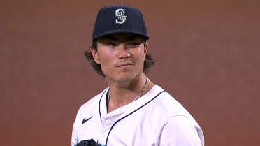 Bryan Woo strikes out Sebastián Rivero