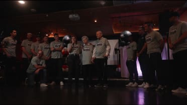 Yankees join pediatric cancer patients for HOPE Week
