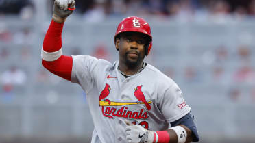 Jordan Walker conecta HR de tres carreras