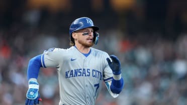 Bobby Witt Jr. wins 2025 Heart and Hustle Award