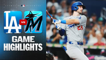 Kyle Tucker hits a grand slam in the Dodgers' 6-2 win