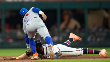 Francisco Alvarez catches Michael Harris II stealing