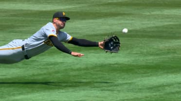 Sensacional atrapada de Bryan Reynolds
