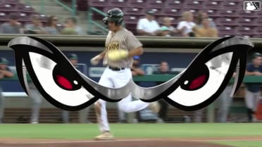 Jorge Quintana's inside-the-park home run